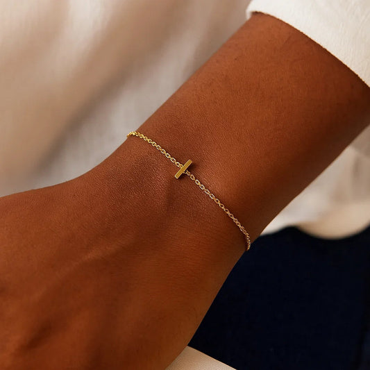 14K Yellow Gold Mini Initial I Bracelet