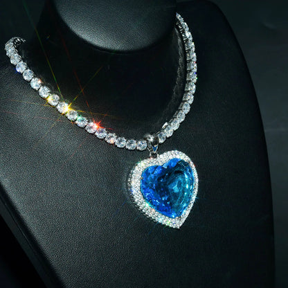 Warm Titanic Heart Sea Necklace for women's