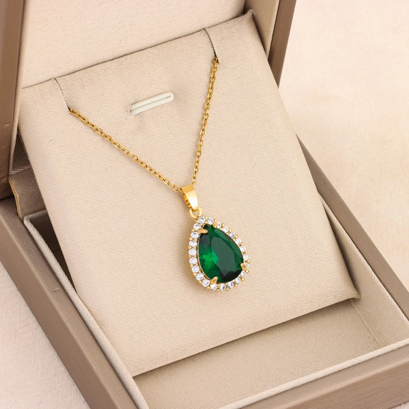 New In Vintage Light Luxury